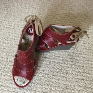 FLY London burgundy leather Sandler’s